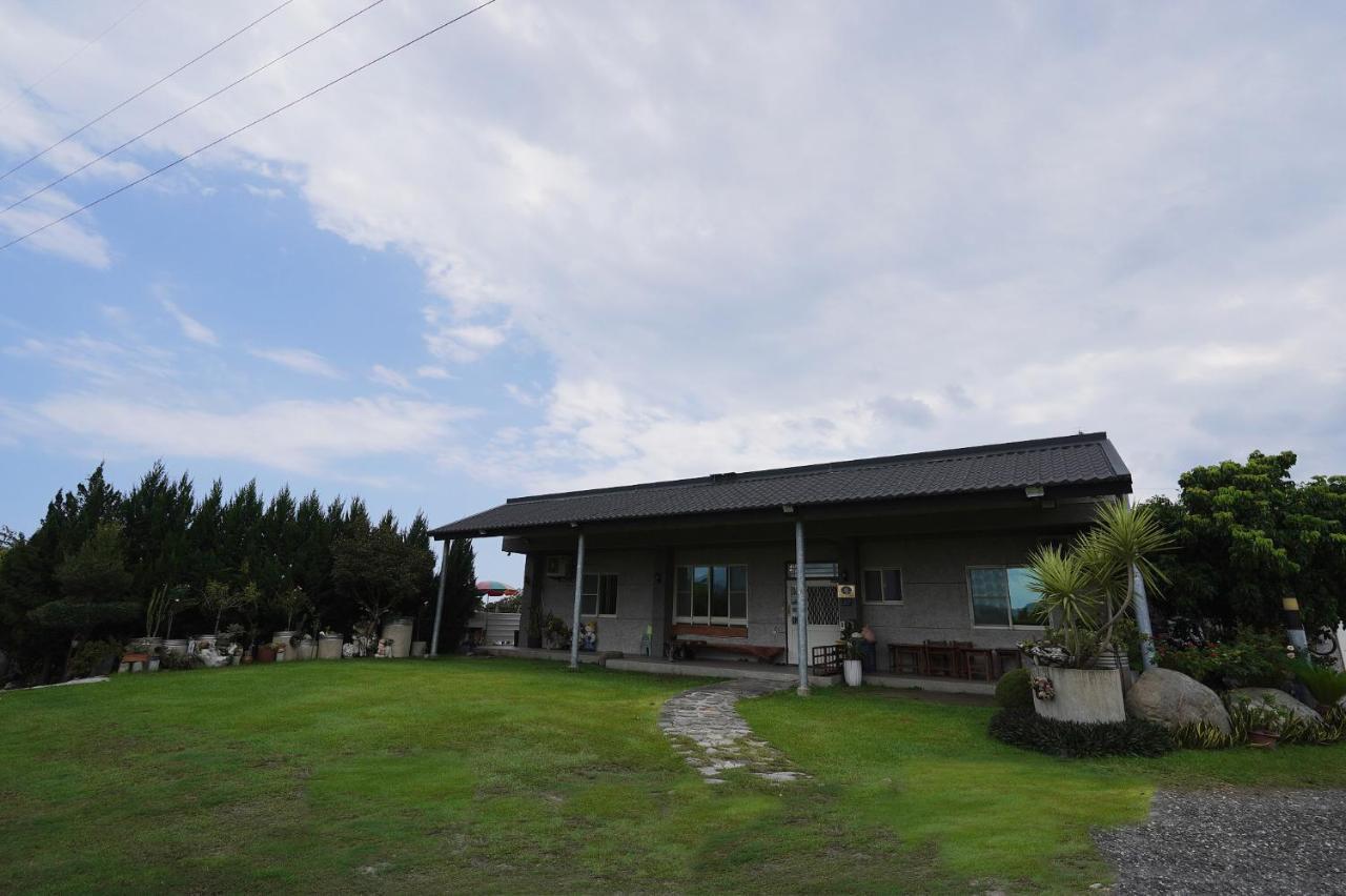 Taitung City-Cottage B&B Exteriör bild